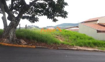 TERRENO PRÓXIMO AO CENTRO