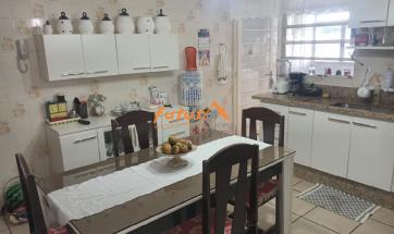 APARTAMENTO PRÓX. CENTRO