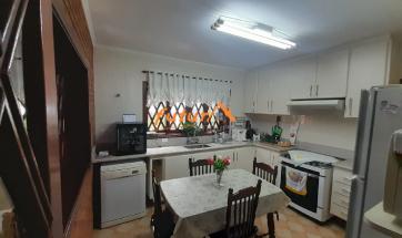 CASA B. POSSES
