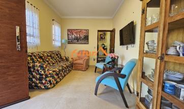 CASA EM BAIRRO