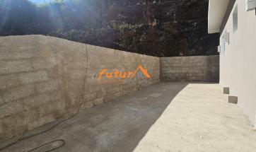 CASA EM BAIRRO