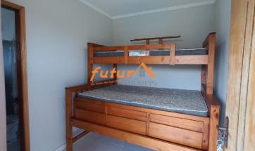 EXCELENTE CASA EM BAIRRO