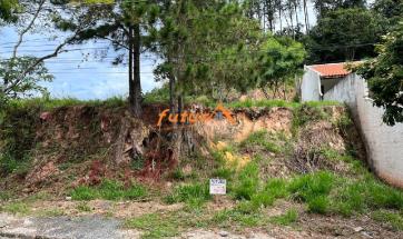 TERRENO EM BAIRRO