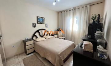 CASA EM BAIRRO