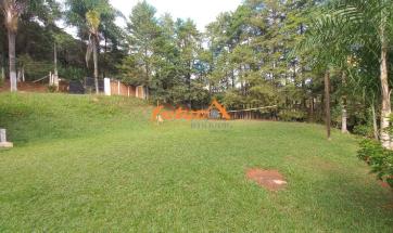 CHÁCARA EM BAIRRO