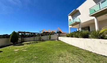 CASA EM BAIRRO