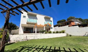 CASA EM BAIRRO