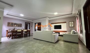 CASA PRÓXIMO AO CENTRO  