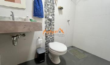 CASA PRÓXIMO AO CENTRO  