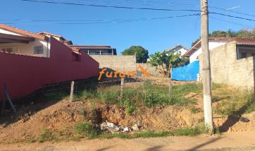 EXCELENTE TERRENO EM BAIRRO