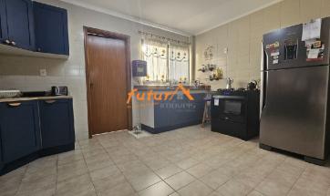 APTO. COND. FECHADO