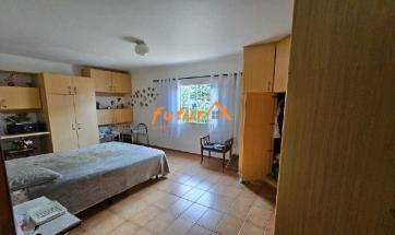 CASA EM BAIRRO