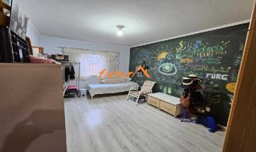 CASA EM BAIRRO