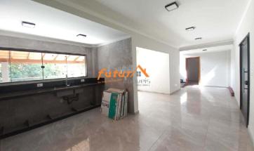 CASA EM BAIRRO