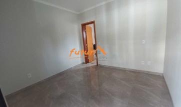 CASA EM BAIRRO