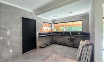 CASA EM BAIRRO