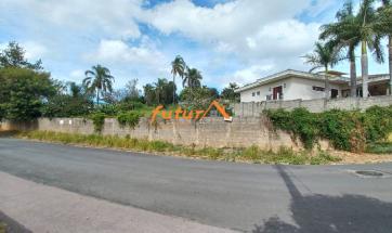 TERRENO EM BAIRRO