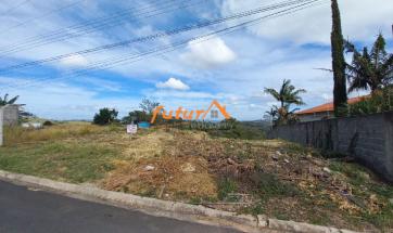 TERRENO EM BAIRRO