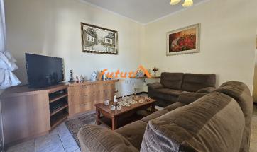CASA EM BAIRRO PRÓX. CENTRO