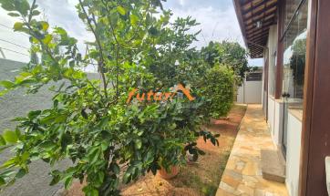 CASA EM BAIRRO NOBRE