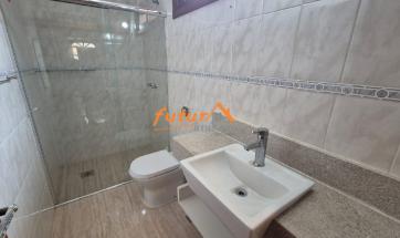 CASA EM BAIRRO NOBRE