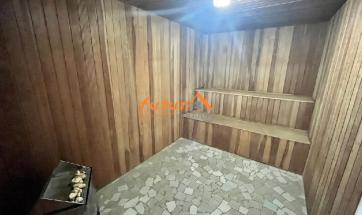 CASA EM CONDOMINIO