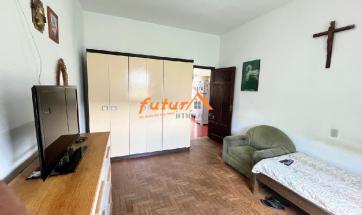 CASA B. DAS POSSES