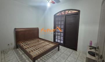 CHÁCARA EM BAIRRO