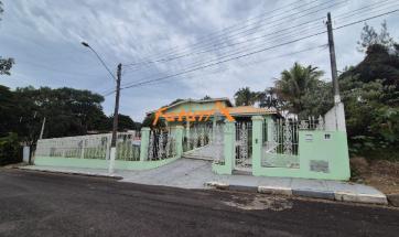 EXCELENTE CHÁCARA EM BAIRRO