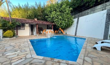 CASA EM BAIRRO