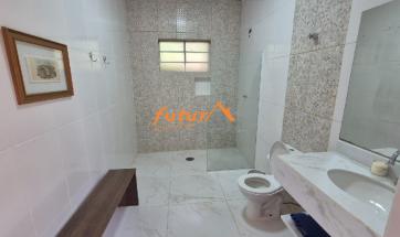 CHÁCARA EM BAIRRO