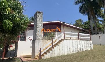 CHÁCARA EM BAIRRO