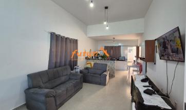 CASA EM BAIRRO