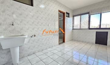 APTO. PRÓXIMO AO CENTRO