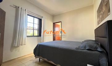 CASA EM BAIRRO
