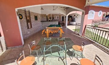 EXCELENTE CASA B. POSSES