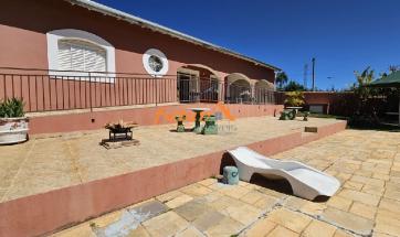 EXCELENTE CASA B. POSSES