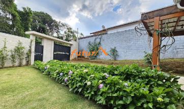 CASA TÉRREA PRÓXIMA AO CENTRO
