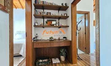 CASA TÉRREA PRÓXIMA AO CENTRO