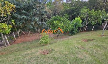CASA TÉRREA PRÓXIMA AO CENTRO