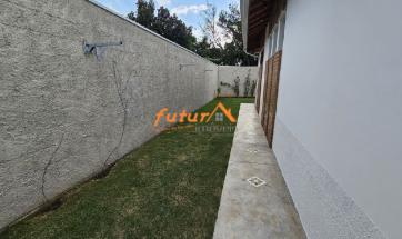 CASA TÉRREA PRÓXIMA AO CENTRO
