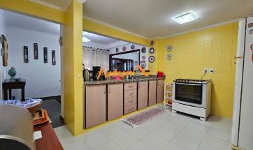 CASA EM CONDOMÍNIO FECHADO