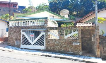 CASA EM BAIRRO