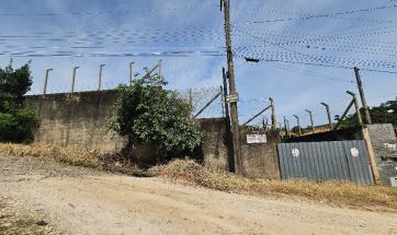 TERRENO EM BAIRRO