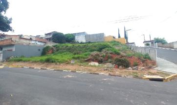 TERRENOS EM BAIRRO