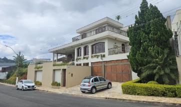 CASA DE ALTO PADRÃO