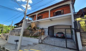 CASA EM BAIRRO