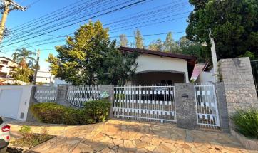 CASA EM BAIRRO