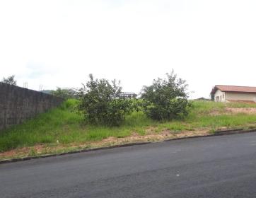 TERRENO PRÓXIMO AO CENTRO