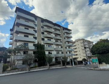 APTO. PRÓXIMO CENTRO